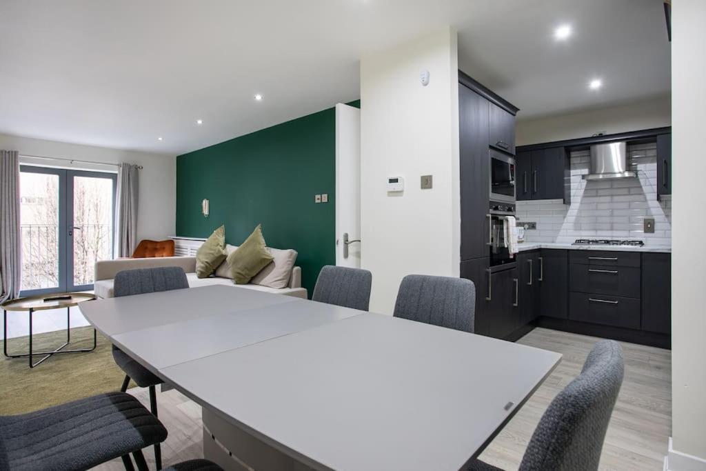Luxury, Sleeps 6, City Centre 贝尔法斯特 外观 照片