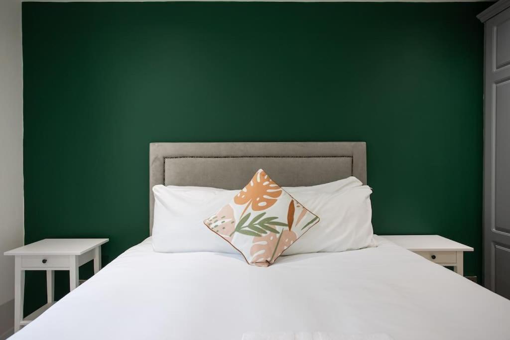 Luxury, Sleeps 6, City Centre 贝尔法斯特 外观 照片