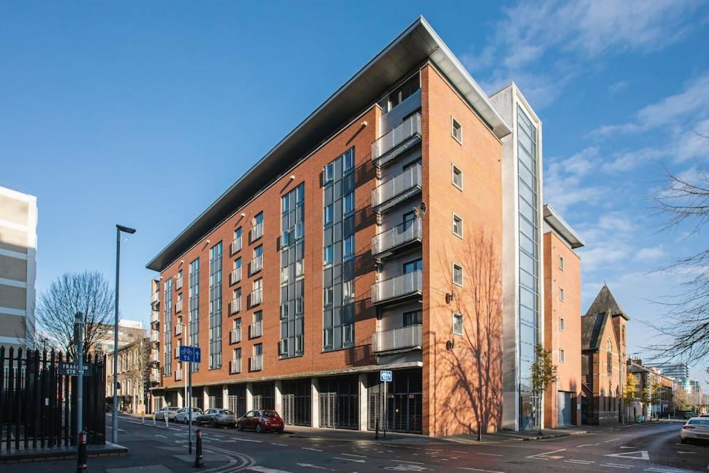 Luxury, Sleeps 6, City Centre 贝尔法斯特 外观 照片