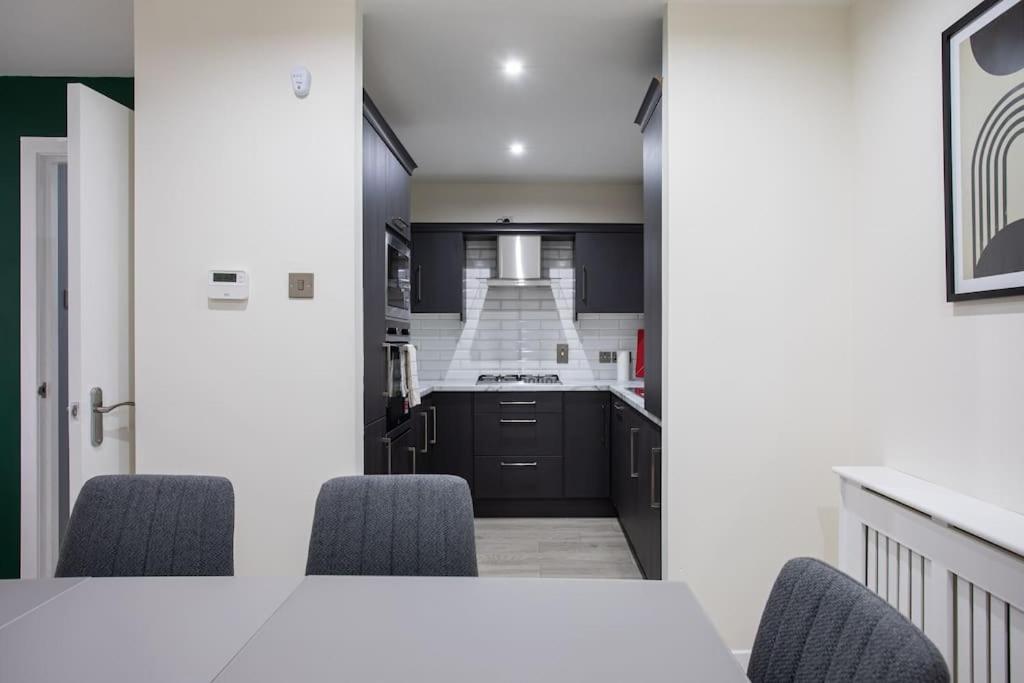 Luxury, Sleeps 6, City Centre 贝尔法斯特 外观 照片